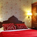 Dom Sancho I Hotel 2*
