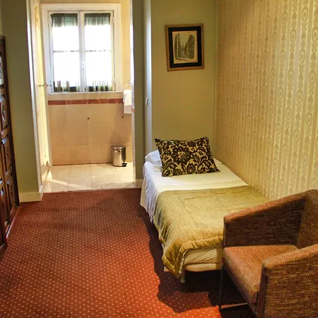 酒店 多姆桑丘一世酒店 2*