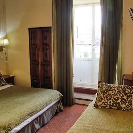 多姆桑丘一世酒店 2* Lisboa