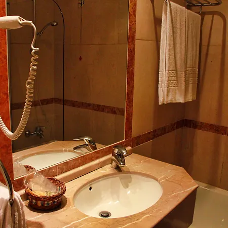 多姆桑丘一世酒店 Lisboa