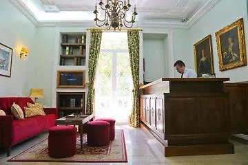 多姆桑丘一世酒店 2*