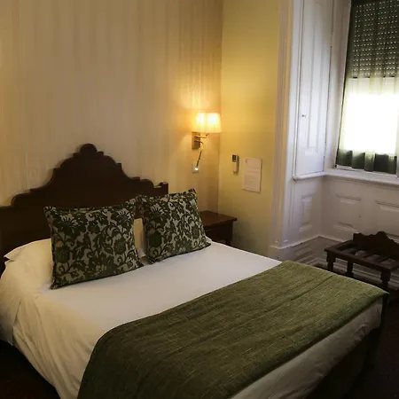 Dom Sancho I Hotel 2*