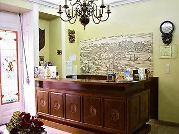 Dom Sancho I Отель 2*