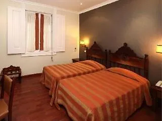 Ξενοδοχείο Dom Sancho I 2*