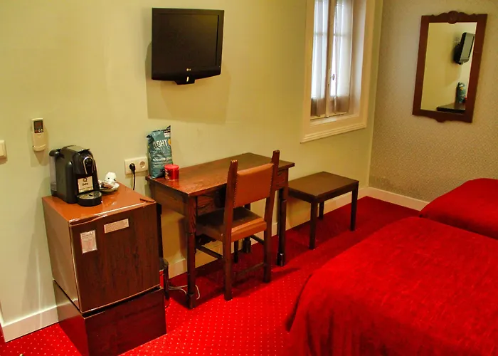 Hotel Dom Sancho I 2*